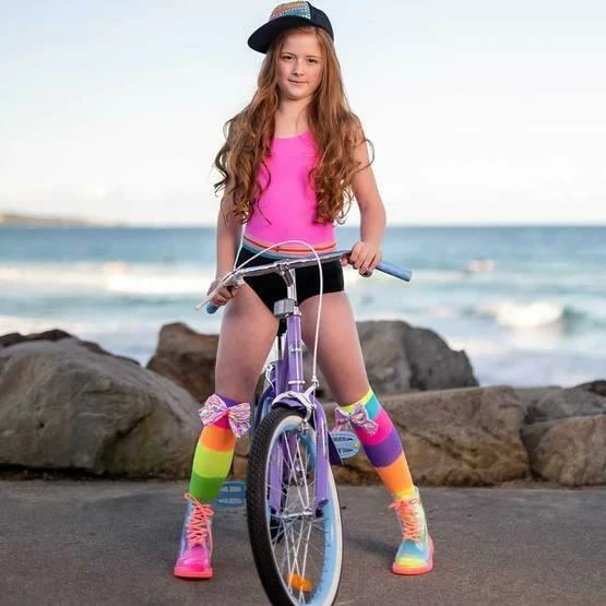 Flash Sale โ Mad Mia Legwear / Hosiery Rainbow Bows To Toes ๐งฆ Socks ๐ 2 Mad Mia Legwear / Hosiery Rainbow Bows To Toes Socks