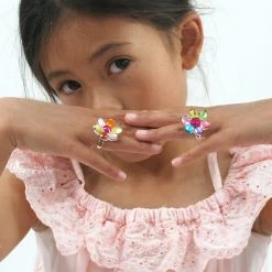 Pink Poppy Dazzling Daisy Gem Rings Gifts