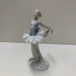 The Carlisle Collection Gifts Figurines - Etendre